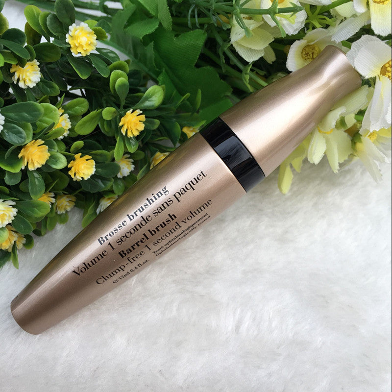 Gold tube mascara Gold tube mascara